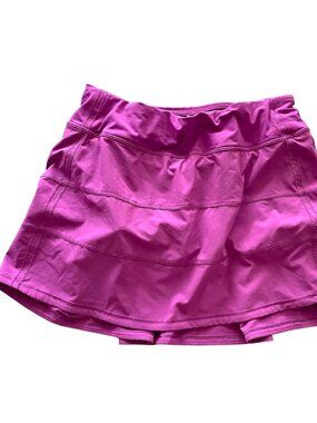 Lululemon Pace Rival Mid Rise Skirt 6 Vivid Plum Built in Shorts Pleated Skort